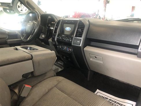 Used 2020 Ford F150 XLT w/ Equipment Group 302A Luxury image 16