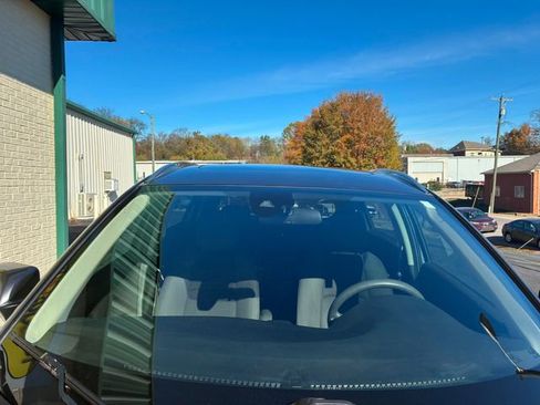 Used 2022 Honda HR-V EX image 10