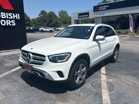 Used 2022 Mercedes-Benz GLC 300 4MATIC image 5