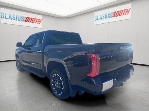 Used 2024 Toyota Tundra Limited AWD/4WD image 5
