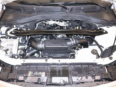 Certified 2025 Ford Explorer Platinum w/ Ultimate Package image 51