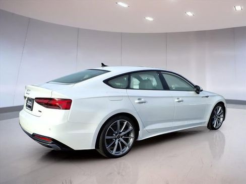 Used 2025 Audi A5 2.0T Premium Plus w/ Convenience Plus Package image 4