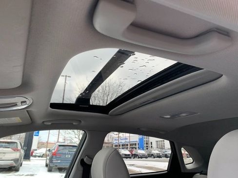 Certified 2023 Hyundai Kona SEL w/ Convenience Package image 24