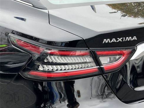 Certified 2023 Nissan Maxima Platinum w/ Sport Mat Group image 16