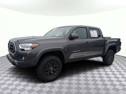 Used 2020 Toyota Tacoma SR5 image 7
