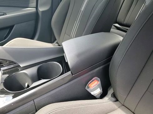 New 2025 Hyundai Elantra SEL image 22