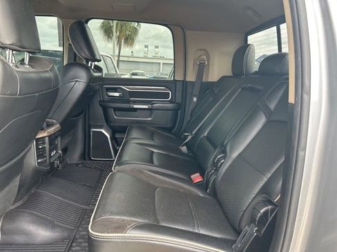 Used 2019 RAM 2500 Laramie image 14