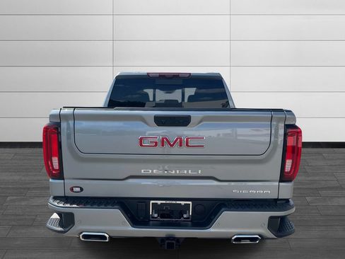 Used 2026 GMC Sierra 1500 Denali w/ Denali Reserve Package AWD/4WD image 4