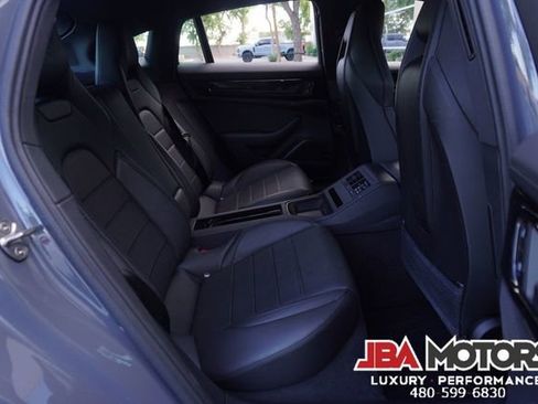 Used 2025 Porsche Panamera 4 image 91