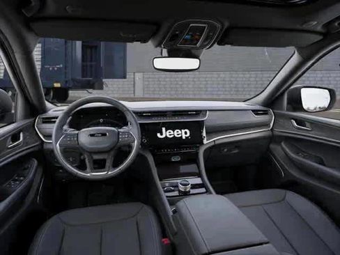 New 2026 Jeep Grand Cherokee Limited AWD/4WD image 10