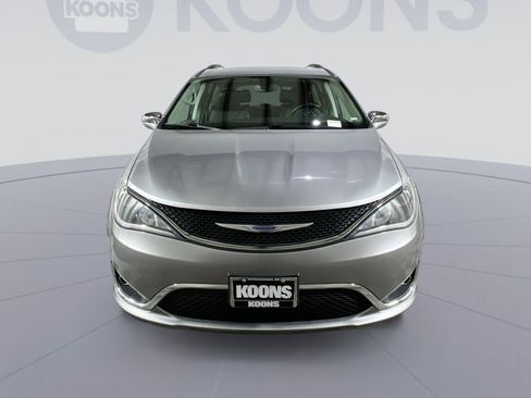 Used 2020 Chrysler Pacifica Limited image 11