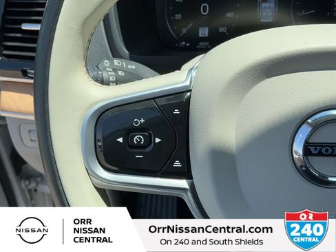 Used 2022 Volvo XC90 T6 Momentum w/ Advanced Package AWD/4WD image 19