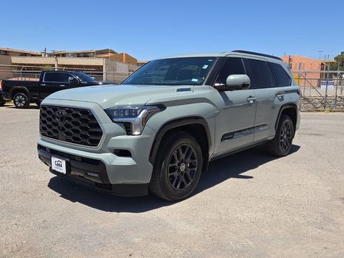 Used 2024 Toyota Sequoia Platinum AWD/4WD image 1