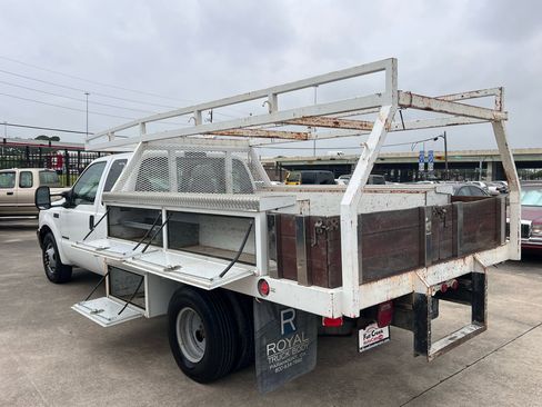 Used 2001 Ford F350 XL image 13