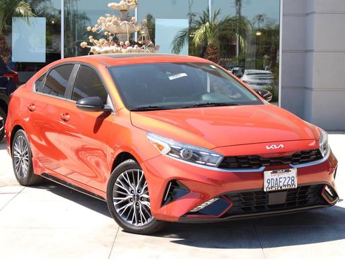 Used 2023 Kia Forte GT-Line w/ GT-Line Premium Package image 1