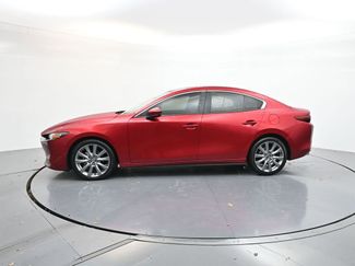 Used 2022 MAZDA MAZDA3 s video 4
