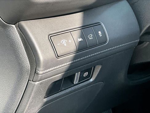 Used 2022 Hyundai Santa Fe Calligraphy FWD image 31