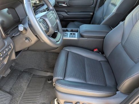 Used 2024 Toyota Land Cruiser image 15