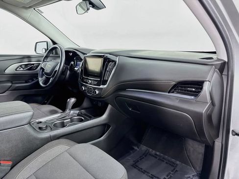 Used 2020 Chevrolet Traverse LT FWD image 29