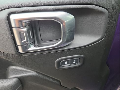 New 2026 Jeep Gladiator Sport image 14