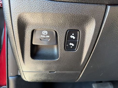 Used 2019 RAM 1500 Laramie image 53