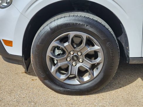 Used 2024 Ford Maverick XLT image 10