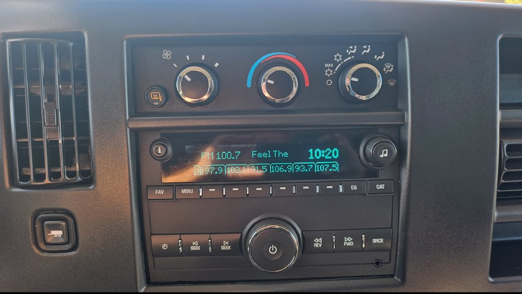 Used 2025 Chevrolet Express 2500 Extended w/ Driver Convenience Package RWD image 28