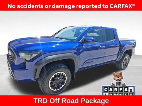 Certified 2024 Toyota Tacoma TRD Off-Road AWD/4WD image 1
