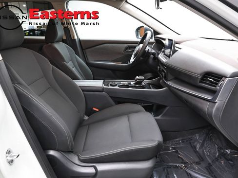 Used 2023 Nissan Rogue S AWD/4WD image 24
