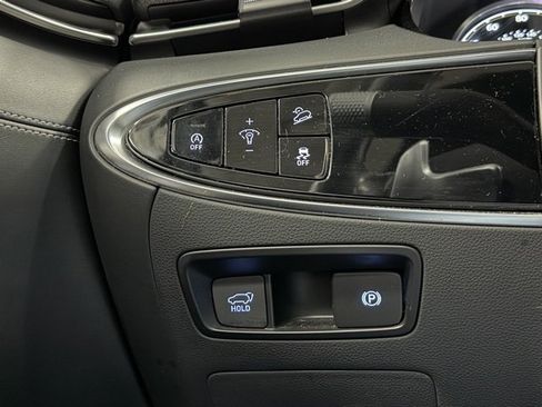 Used 2022 Genesis GV70 2.5T w/ Select Package image 12