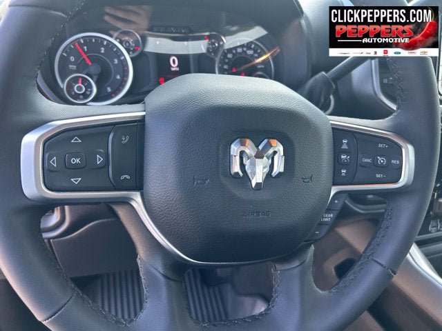 Used 2025 RAM 2500 Big Horn AWD/4WD image 24