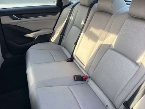 Used 2019 Honda Accord EX image 11