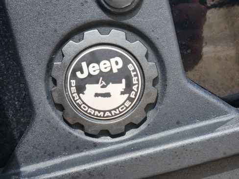 Used 2023 Jeep Wrangler Unlimited Rubicon 4xe AWD/4WD image 11