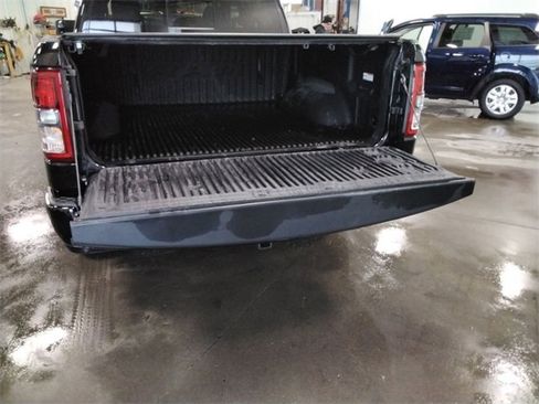 Used 2022 RAM 1500 Big Horn image 12