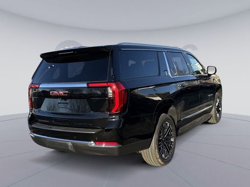 New 2026 GMC Yukon XL Elevation image 7