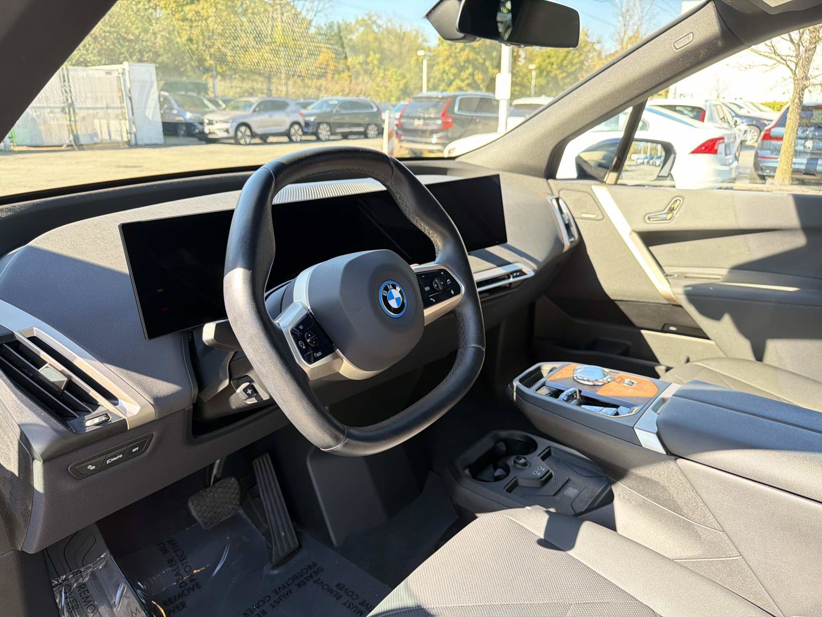 Certified 2024 BMW iX xDrive50 w/ Convenience Package AWD/4WD image 13