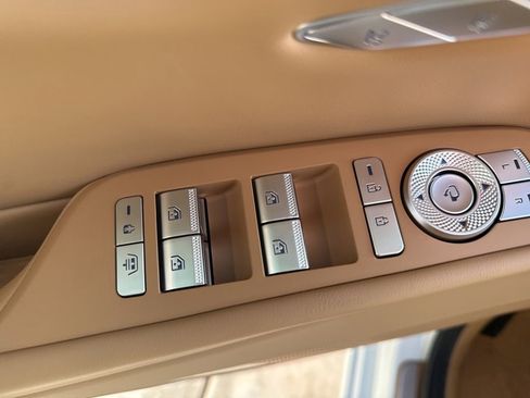 New 2026 Genesis G80 2.5T Advanced image 17