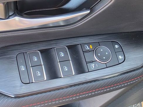 New 2026 Nissan Kicks SR w/ Cold Weather Package AWD/4WD image 11