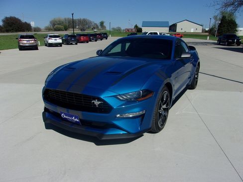 Used 2021 Ford Mustang Premium w/ 2.3L High Performance Package RWD image 5