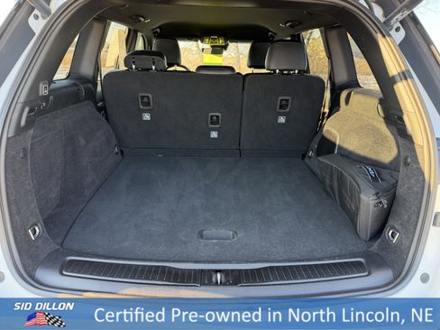 Used 2024 Jeep Grand Cherokee Trailhawk image 11