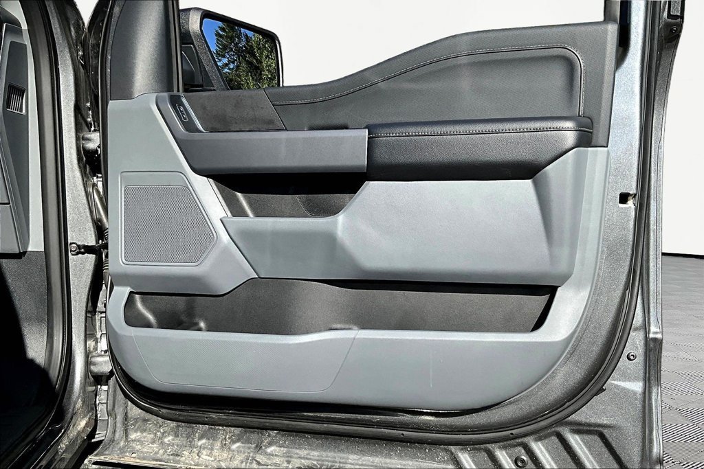 Used 2025 Ford F150 XLT w/ Equipment Group 301A Standard AWD/4WD image 29