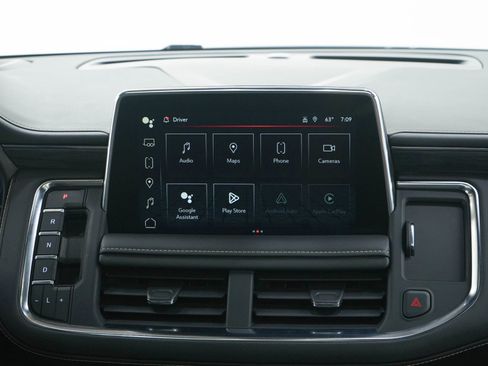 Used 2023 GMC Yukon SLT image 16