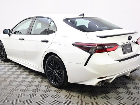 Used 2022 Toyota Camry Nightshade image 3