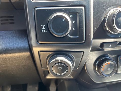 Used 2018 Ford F150 XLT w/ Equipment Group 302A Luxury image 23