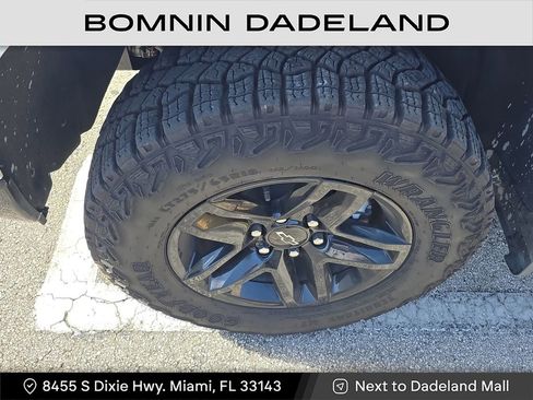 Used 2025 Chevrolet Silverado 1500 Custom Trail Boss image 9