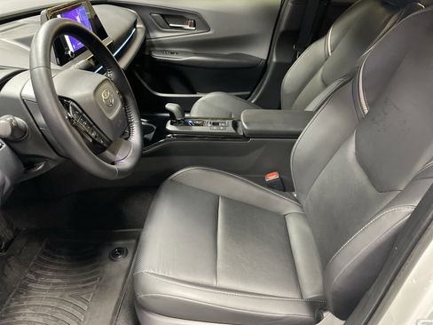 Certified 2024 Toyota Prius XLE image 15