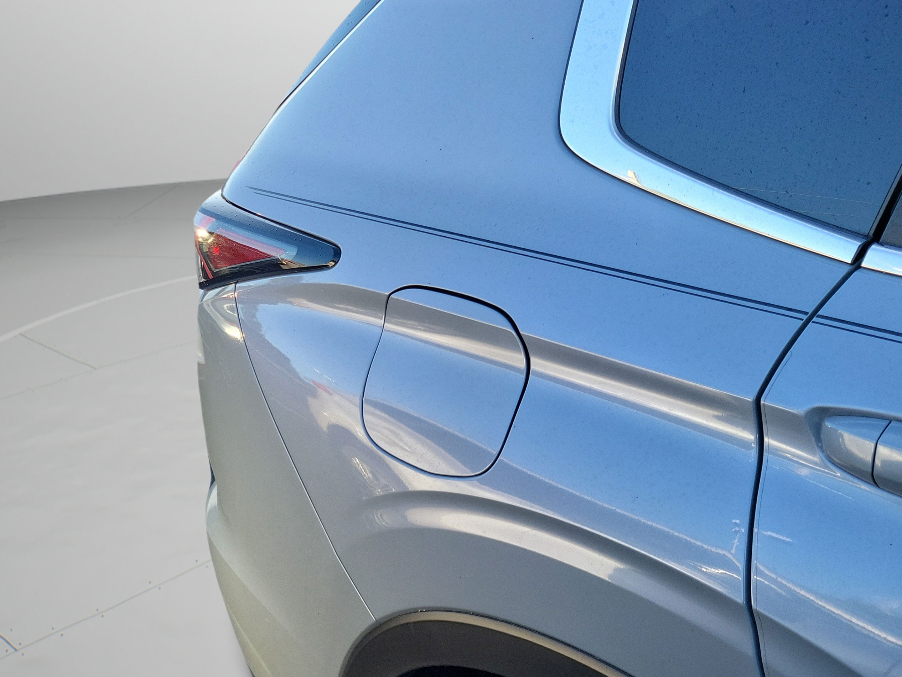 Used 2025 Mitsubishi Outlander SE FWD image 19