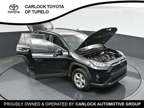 Used 2021 Toyota RAV4 XLE FWD image 47