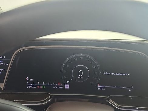 Certified 2023 Cadillac Escalade Sport Platinum w/ Heavy-Duty Trailer Package image 11