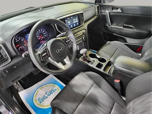 Used 2020 Kia Sportage LX image 17
